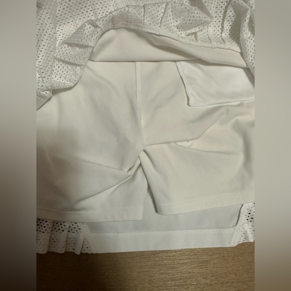 Underamour White Tennis Skorts Small - Picture 8 of 10